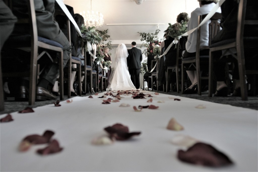 Premarital Counseling: Therapists Advise Couples To Bring Up Issues Before Taking&nbsp;Vows