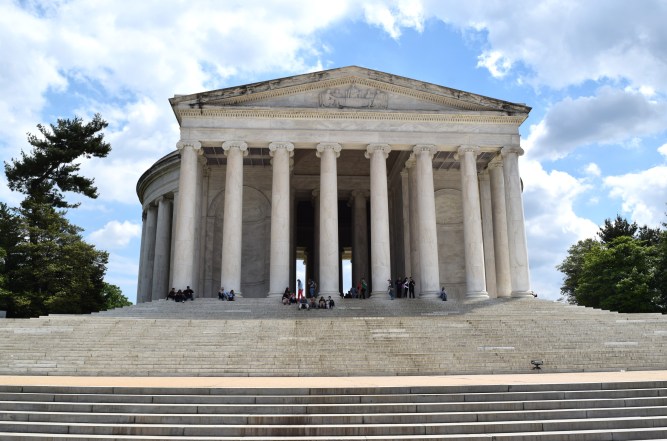 Site Along Bike DC Tour II