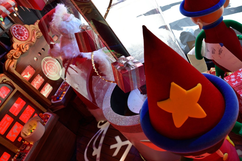 Behind The Scenes of Macy’s Holiday&nbsp;Windows